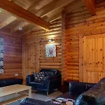 Teal - Nordic Log With Private Hot Tub Feriehus *