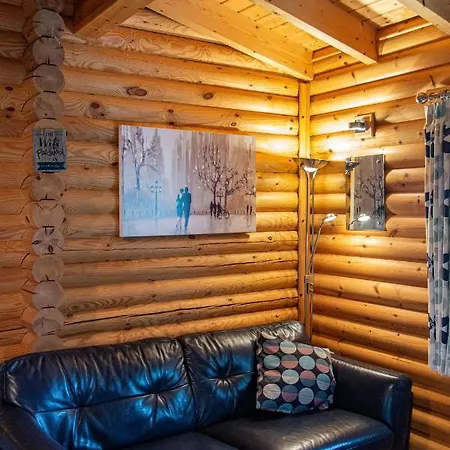 Teal - Nordic Log With Private Hot Tub Casa de Férias